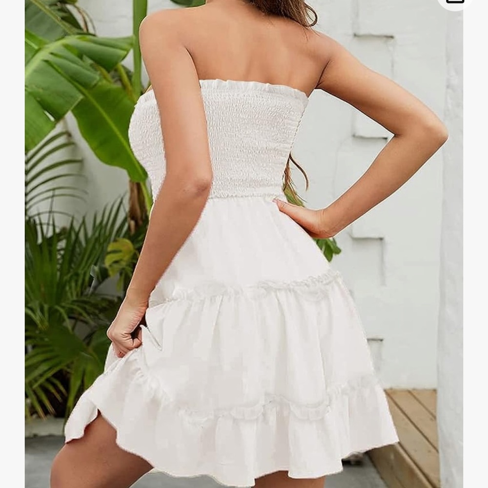Elegant White Strapless Mini Dress - Picture 2 of 4